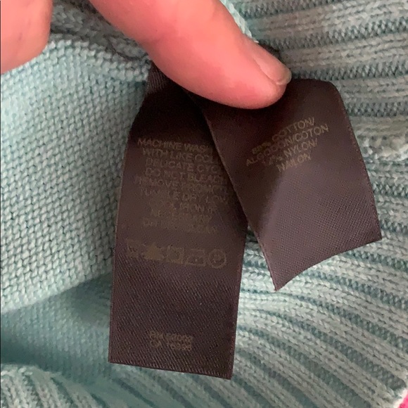 Liz Claiborne sweater, size L - Picture 4 of 4